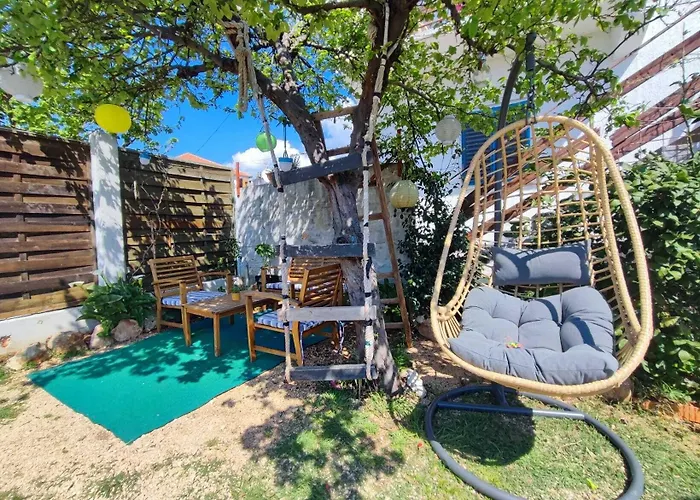 Marijano Dvosobni Apartman S Vrtom Appartamento Zara